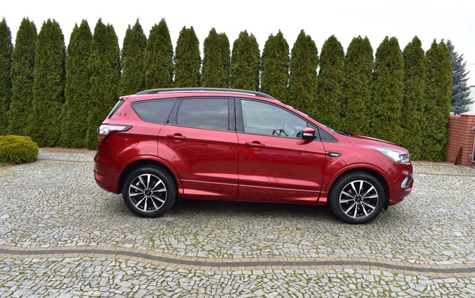 Ford Kuga cena 73500 przebieg: 125321, rok produkcji 2018 z Barcin małe 781